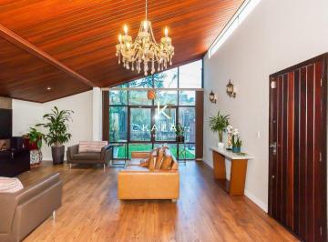 Casa de 4 quartos, Curitiba · CASA | 4 Dormitórios e 4 Vagas de Garagem | Ahú