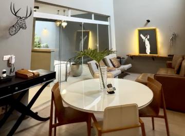 Casa · 200m² · 2 Quartos · 2 Vagas · Casa com 2 quartos, 1 suíte e 2 vagas à venda no Centro em Santa Bárbara d'Oeste 