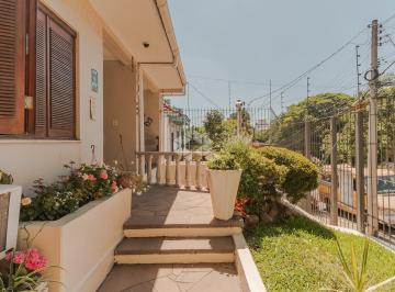 Casa com 5 dormitórios no Vila Ipiranga (50) · CASA RESIDENCIAL COM 5 DORMITÓRIOS, NA VILA IPIRANGA!