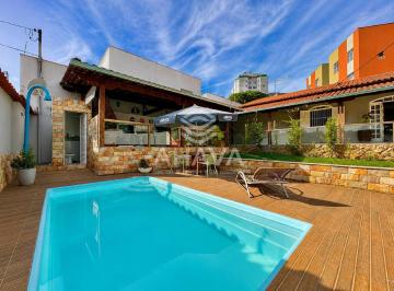 Casa · 368m² · 3 Quartos · 3 Vagas · Casa Linear 3 Quartos sendo 1 Suíte à venda, 3 Vagas, 368m², Bairro Indaiá Proximo a Avenida Izabel 