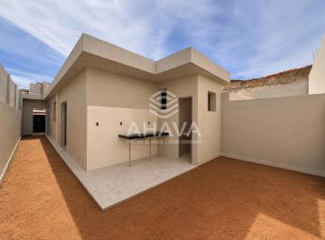 Casa · 180m² · 3 Quartos · 2 Vagas · Casa Geminada Linear com 3 Quartos sendo 1 Suíte à Venda, 180m², 2 Vagas, Bairro Planalto, próximo a
