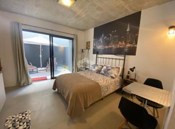 Apartamento · 37m² · 1 Quarto · Studio Garden no Bairro Menino Deus