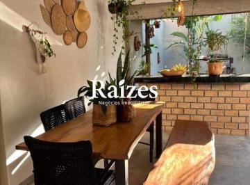 Casa · 255m² · 4 Quartos · 2 Vagas · Casa com 255m2 de área privativa para Locação no bairro Vigilato Pereira em Uberlândia -MG