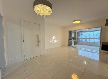 Apartamento · 139m² · 3 Quartos · 2 Vagas · Apartamento à venda no Centro de São Vicente (139 m²) com varanda gourmet e lazer completo