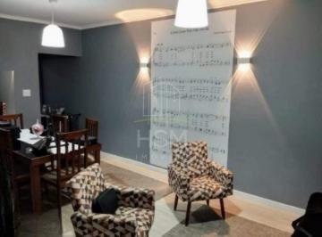 Casa · 125m² · 3 Quartos · 2 Vagas · Sobrado espaçoso com suíte, quintal amplo e excelente localização em Nova Petrópolis