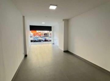 Comercial · 59m² · Livia Machado imóveis, aluga loja de 59m², em Bento Ferreira
