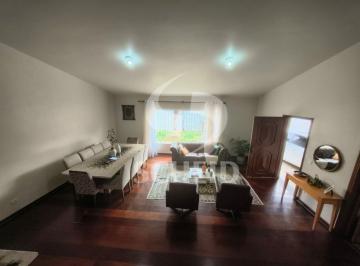 Casa · 188m² · 3 Quartos · Casa na região Interlagos