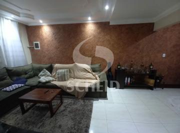 Casa · 116m² · 3 Quartos · 2 Vagas · Sobrado de 3 dorms com 1 suíre e 2 vagas de garagem.