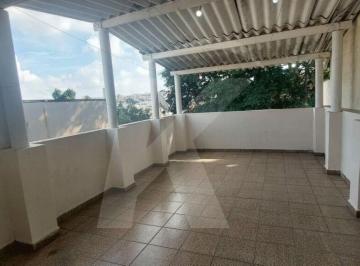 Casa · 80m² · 2 Quartos · 1 Vaga · Sobrado com 2 quartos, sala, cozinha, 2 banheiros, área de serviço, 1 vaga de garagem.