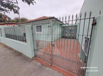 Casa · 80m² · 2 Quartos · 2 Vagas · Casa com 2 quartos, sala, cozinha, banheiro, área de serviço, garagem
