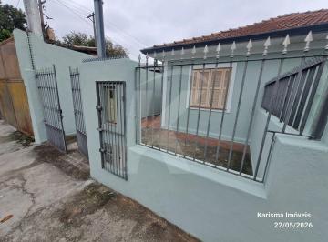 Casa · 50m² · 2 Quartos · 1 Vaga · Casa com 2 quartos, sala, cozinha, banheiro, área de serviço, 1 vaga de garagem.