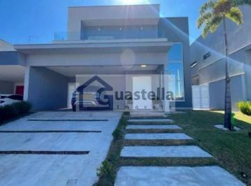 Casa · 212m² · 3 Quartos · 4 Vagas · Casa sobrado em condomínio em Salto, 212m², 3 suítes, 5 banheiros e venda por...