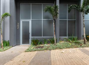 Comercial · 196m² · Loja na Rua Joaquim Távora, N. 247 - Loja 1 • 196 m²