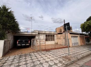 Casa · 3 Quartos · Casa em Jardim Paulistano: Oportunidade Única!