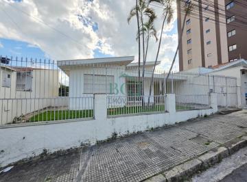 FACHADA · Excelente casa á venda no bairro São Benedito em Poços de Caldas MG.