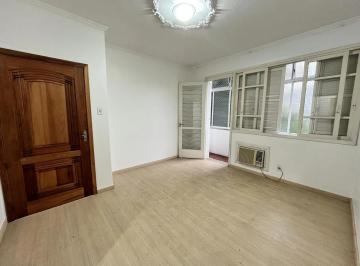 Apartamento · 48m² · 1 Quarto · Apartamento desocupado de 1 dormitório, no bairro Azenha em Porto Alegre