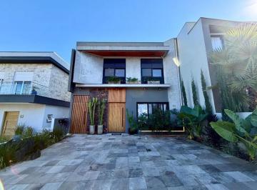 Casa · 200m² · 3 Quartos · 3 Vagas · Casa em Hípica