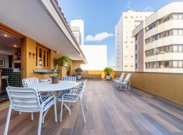 Apartamento · 206m² · 3 Quartos · 2 Vagas · Cobertura com 206m², 3 dorm, Petrópolis e 2 vagas