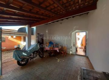 Casa · 200m² · 2 Quartos · 1 Vaga · Jardim Manoel Del Arco Casa com 02 dormitorios e 02 vagas de garagem.