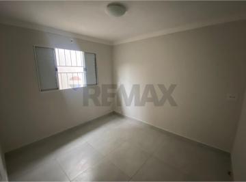 Casa · 110m² · 2 Quartos · Casa para alugar em Jardim Nossa Senhora De Fátima de 110.00m² com 2 Quartos