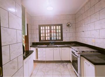 Casa · 140m² · 3 Quartos · 4 Vagas · Casa de Condomínio para alugar em Parque Residencial Itapeti de 140.00m² com 3 Quartos, 1 Suite e 4 