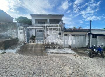 Casa · 150m² · 4 Quartos · Casa Ampla com 4 Quartos em Maranguape I por R$ 270 Mil