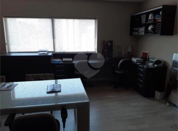 Comercial · 40m² · 1 Vaga · Salas à venda em Centro - SP