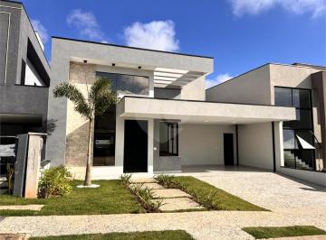 Casa · 175m² · 3 Quartos · 4 Vagas · Condomínio com 3 quartos à venda em Roncáglia - SP