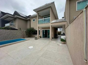 Casa · 180m² · 4 Quartos · 3 Vagas · Casa em Condomínio : Triplex / Residencial / Vargem Pequena