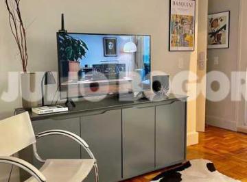 Apartamento · 48m² · 1 Quarto · Apartamento : / Residencial / Copacabana