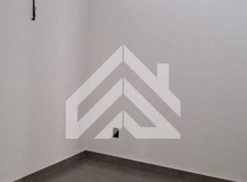 Comercial · 65m² · Sala Comercial para alugar em Centro de 65.00m²
