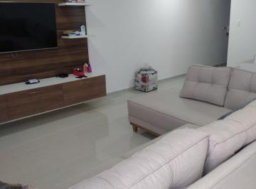 Casa · 178m² · 3 Quartos · 2 Vagas · Sobrado para venda em Canhema de 178.00m² com 3 Quartos, 1 Suite e 2 Garagens