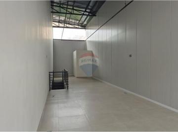 Comercial · 122m² · 2 Vagas · Imóvel Comercial para alugar em Vila Rezende de 121.50m² com 2 Garagens