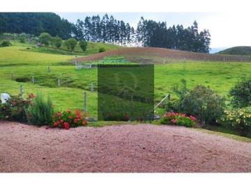 iegdrco2owvlmgfiy2u3ytux_md · Sítio 7 hectares em Anitápolis com 2 casas e potencial para chalés e renda