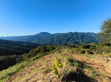 amch005-1 · Chácara 9.000 m² com vista ampla local reservado e ótimo acesso