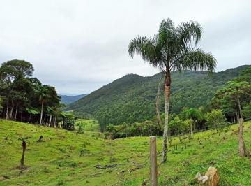 amsc006-1 · Sítio 3 hectares em Águas Mornas com casa riacho pasto e aceita troca