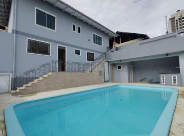 Casa · 393m² · 4 Quartos · 3 Vagas · Casa Comercial/Residencial Ampla na Escola Agrícola – Blumenau