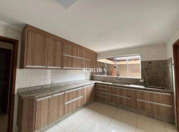 b7665337852c36ee87c5b571819a9d594005a572 · Casa com 3 dormitórios para alugar, 200 m² por R$ 6.000,00/mês - Universitário - Londrina/PR