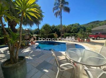 Casa · 891m² · 5 Quartos · 6 Vagas · Casa Condomínio Fechado