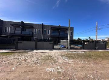 25257226_4.jpg · Sobrados novos no balneário Primavera
