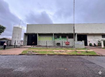 Comercial · 550m² · 1 Quarto · LOCAÇÃO | Galpão/Barracão, com 1 dormitórios em Parque Industrial Bandeirantes, Maringá