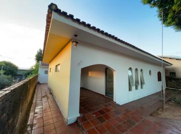 Casa · 3 Quartos · 1 Vaga · LOCAÇÃO | Casa, com 3 dormitórios em Centro, Paranavaí