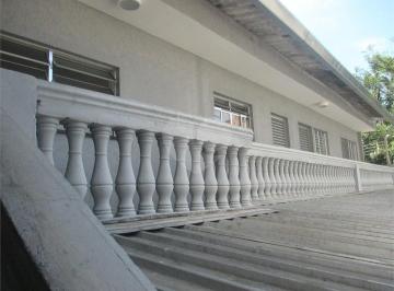 Comercial · 300m² · 20 Vagas · Galpão à venda em Vila guarani (z sul) - SP