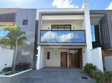 Casa · 243m² · 4 Quartos · 4 Vagas · Condomínio com 4 quartos à venda em Maraponga - CE
