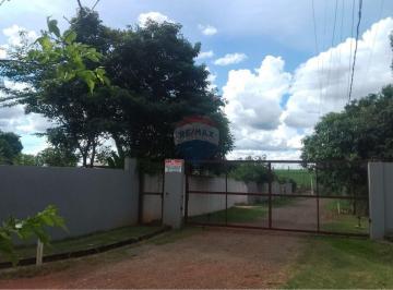 Rural · 300m² · 3 Vagas · Chácara a venda no Condomínio Manacás