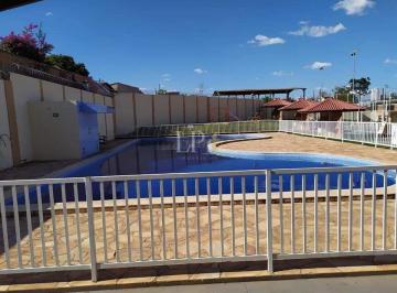 Apartamento · 44m² · 2 Quartos · 1 Vaga · Apto à Venda no Condomínio Villa Bela - Aceita Carro