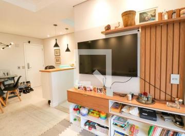 Localizado no charmoso bairro de Campo Belo, este apartamento oferece uma combin · Apartamento à Venda - Campo Belo, 2 Quartos, 72 m2