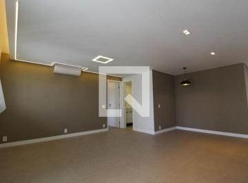 Localizado na vibrante cidade de São Paulo, este apartamento oferece uma excelen · Apartamento à Venda - Moema, 1 Quarto, 75 m2