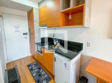Localizado no vibrante bairro de Pinheiros, em São Paulo, este studio oferece um · Apartamento à Venda - Pinheiros, 1 Quarto, 37 m2