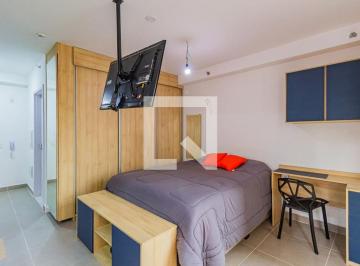 Localizada em São Paulo, esta kitnet oferece uma combinação perfeita de conforto · Apartamento à Venda - Chácara Santo Antonio, 1 Quarto, 50 m2